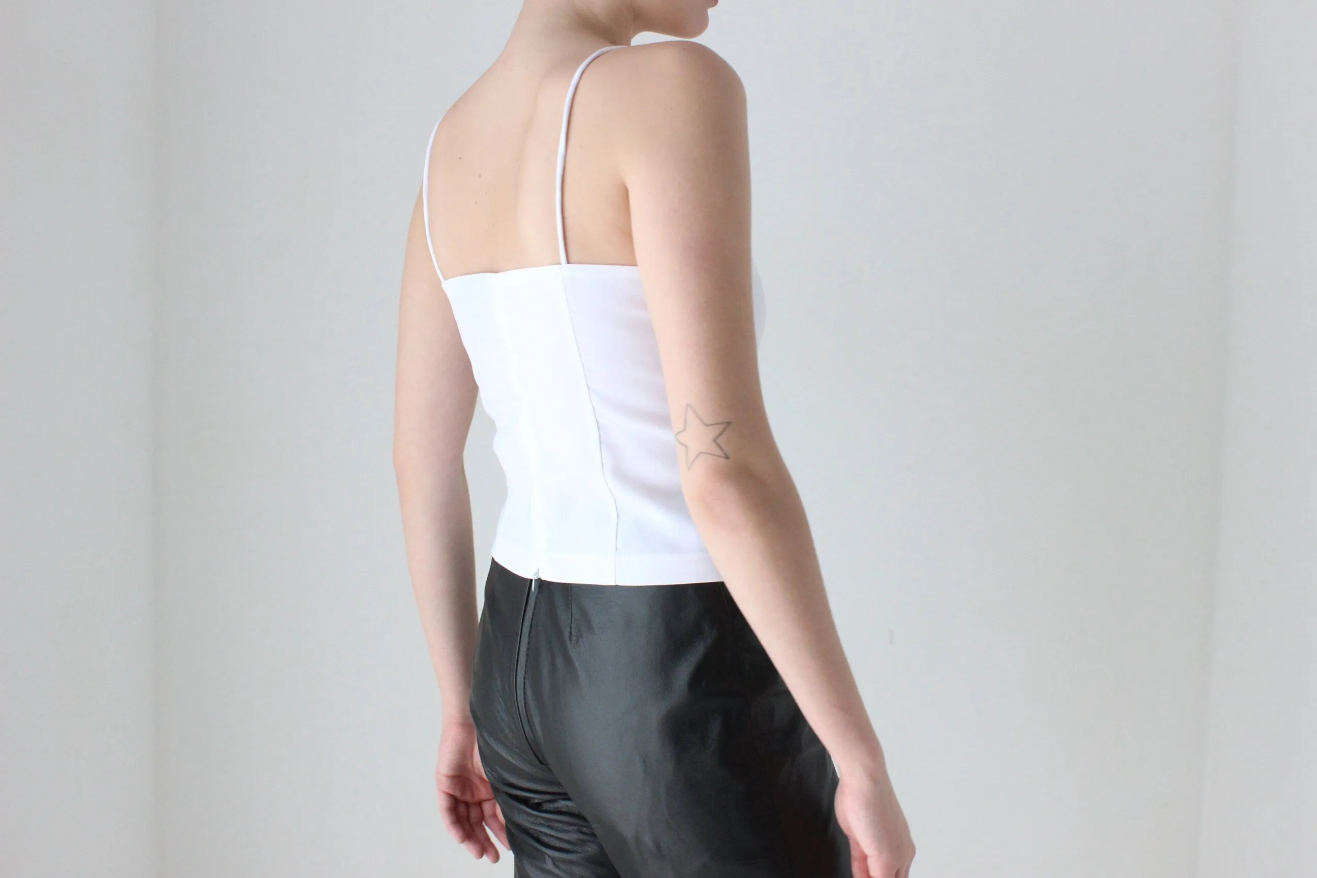 BALLETCORE Minimal Y2K Fitted Spaghetti Strap Tank