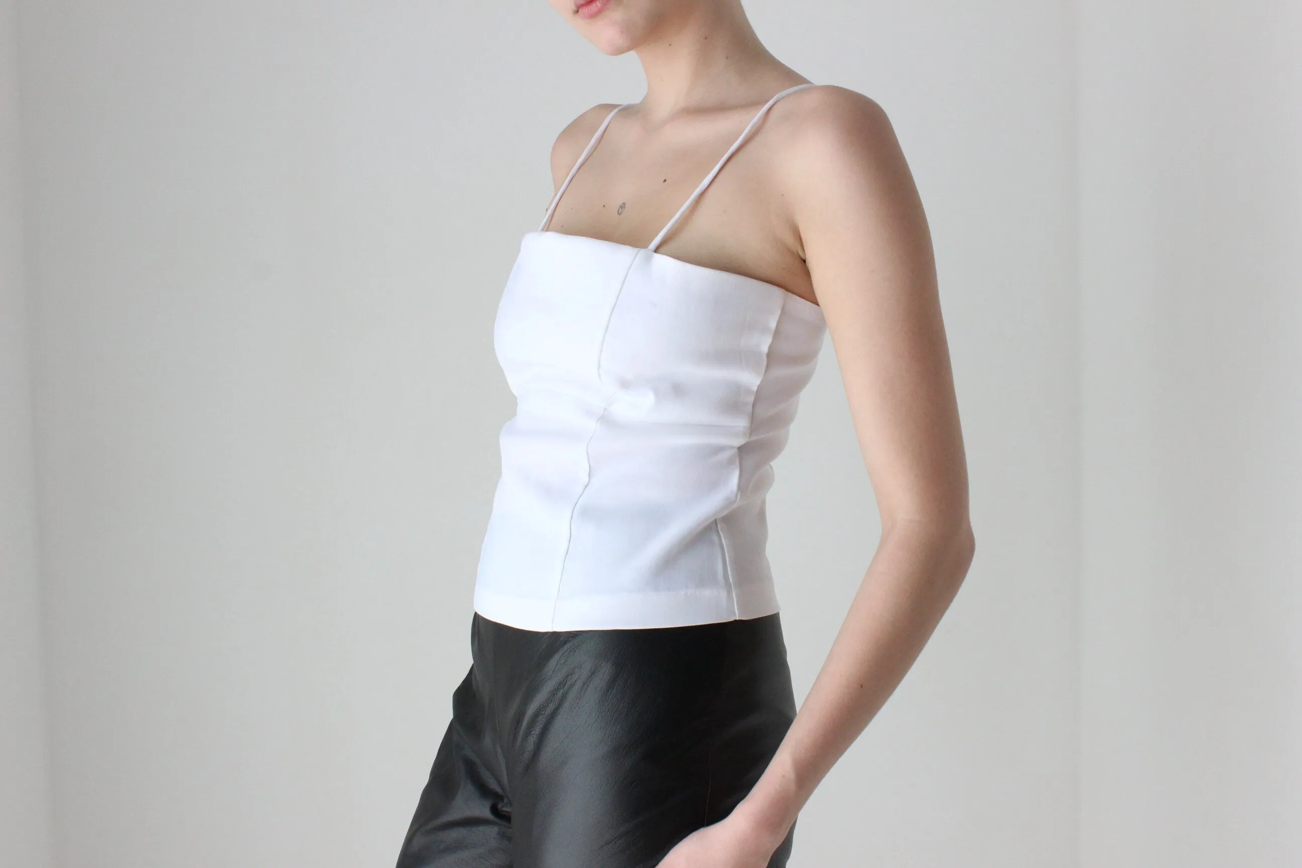 BALLETCORE Minimal Y2K Fitted Spaghetti Strap Tank