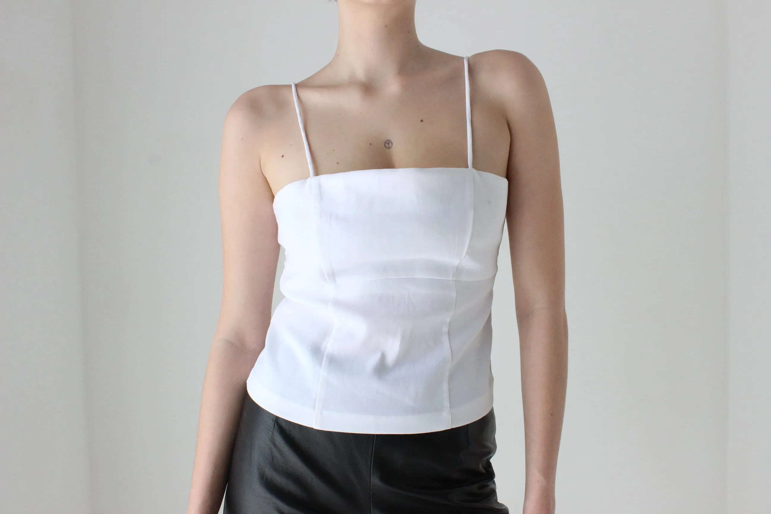 BALLETCORE Minimal Y2K Fitted Spaghetti Strap Tank