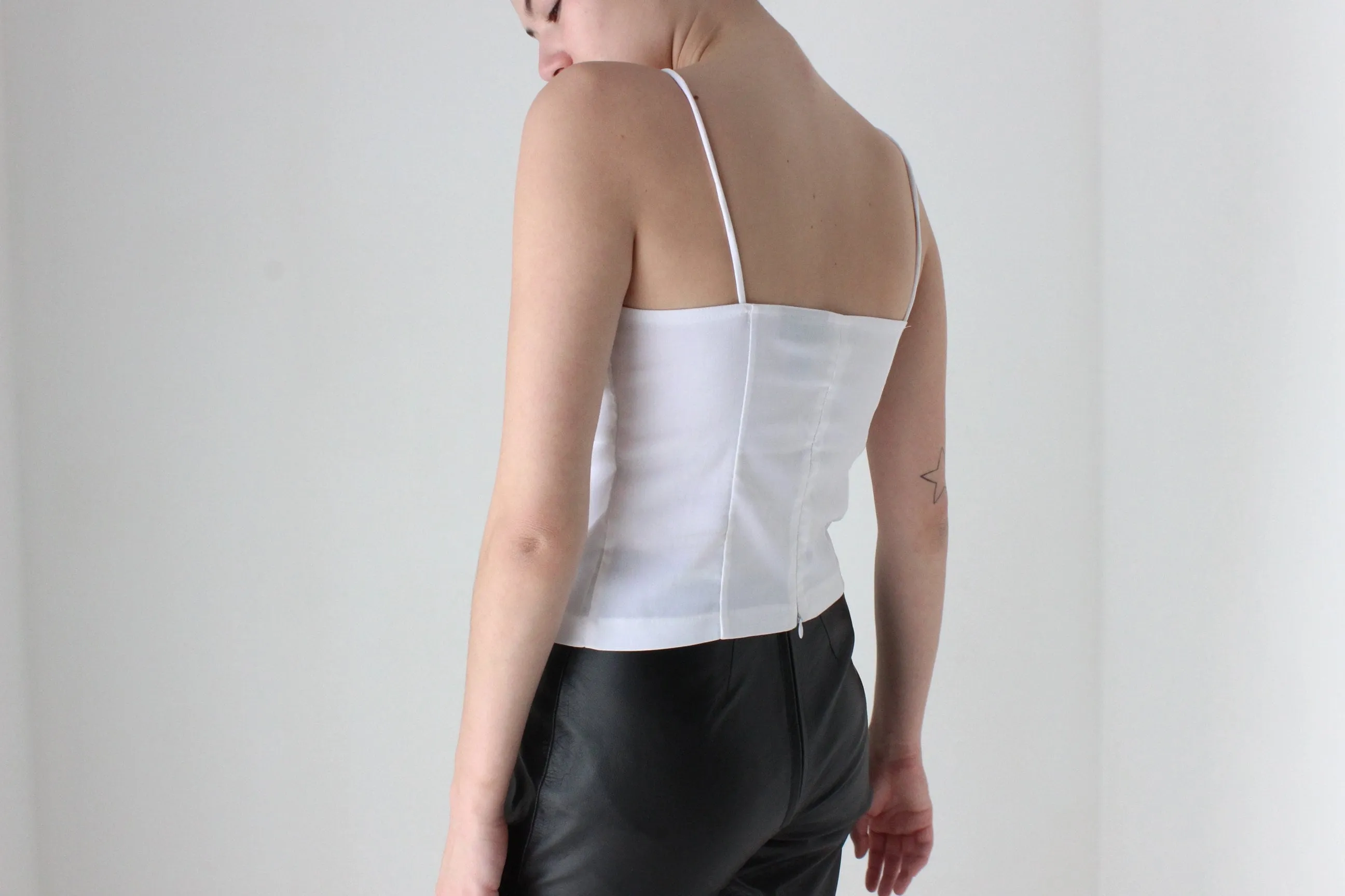 BALLETCORE Minimal Y2K Fitted Spaghetti Strap Tank