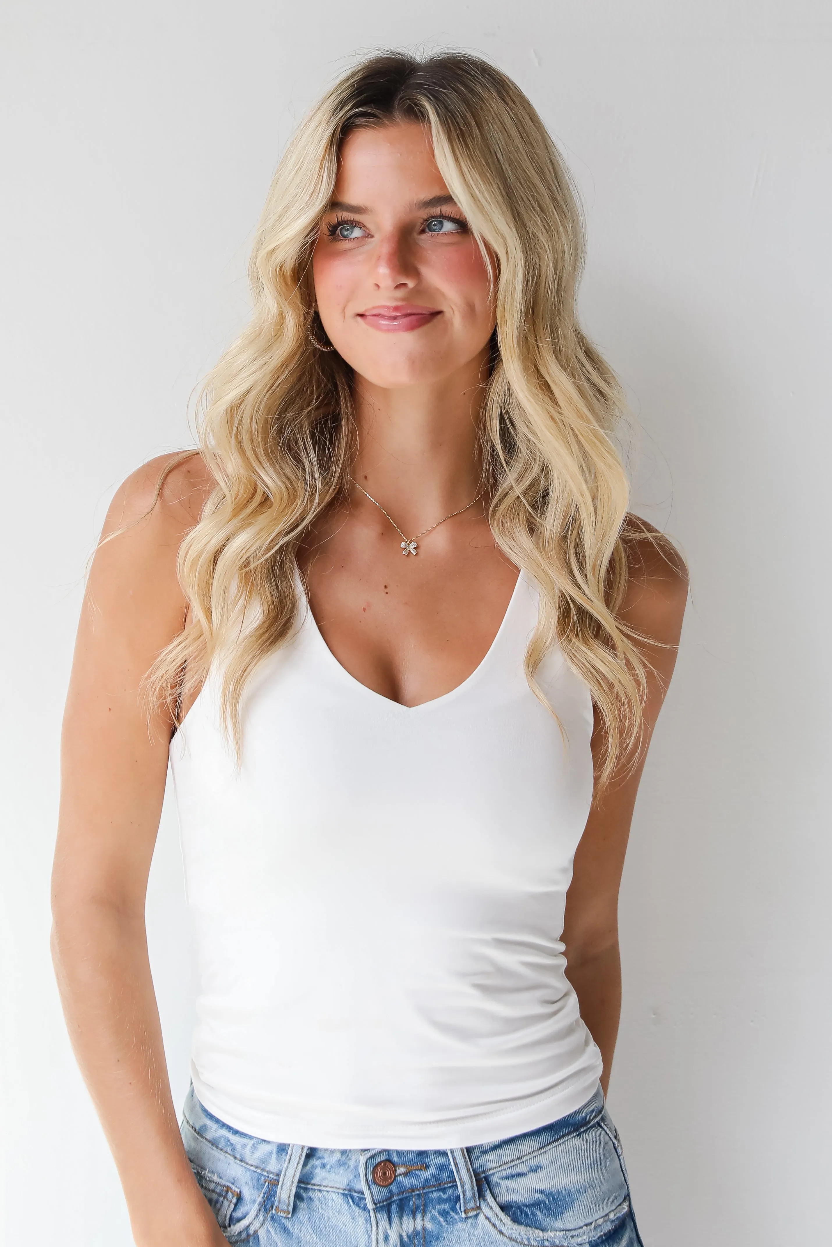 Claire Everyday V-Neck Tank - DU DEAL