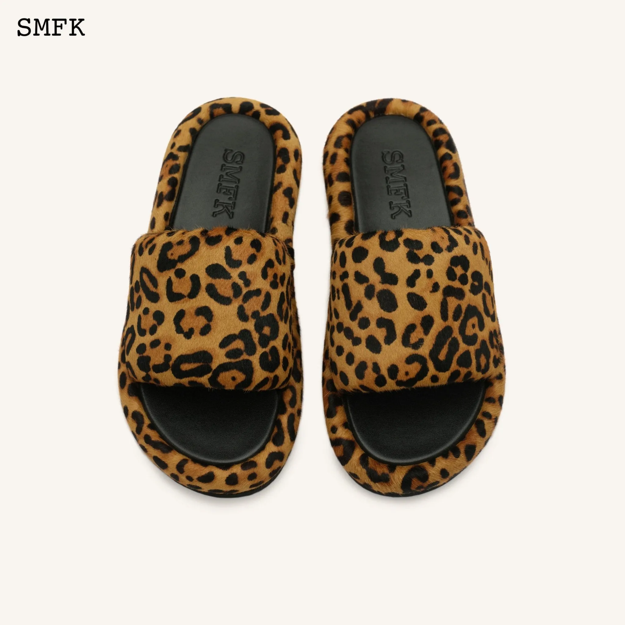 Compass Leopard Fur Classic Slipper