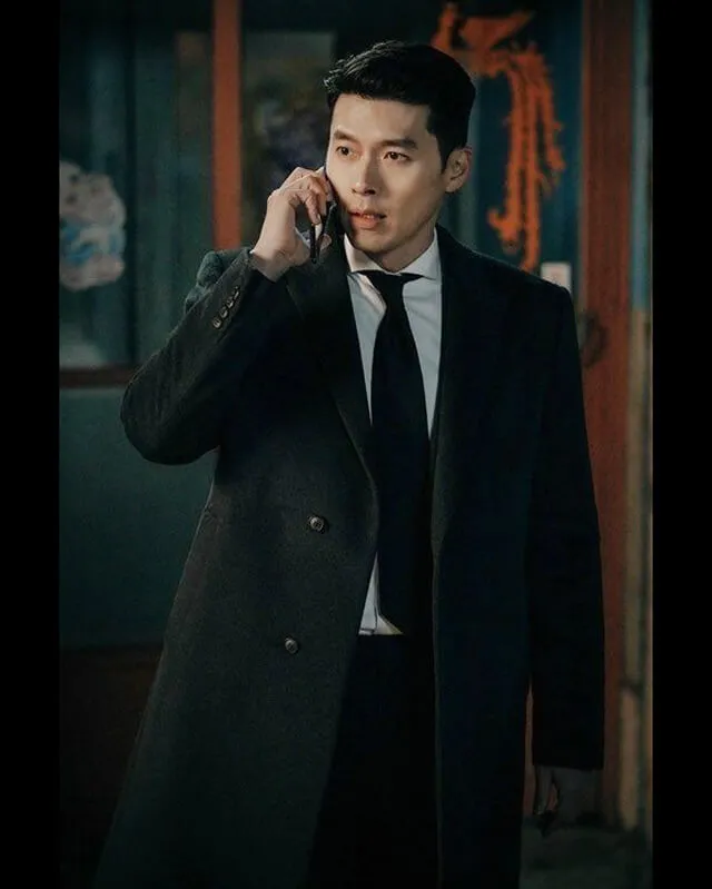 Crash Landing On You Hyun Bin Black Coat