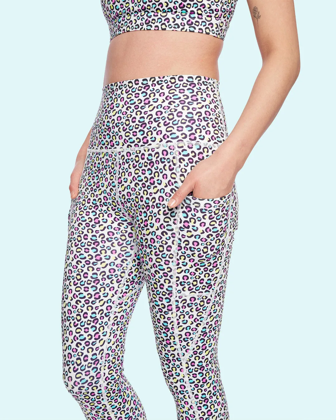 FLEX Light Support Cropped Leggings Leopard Print