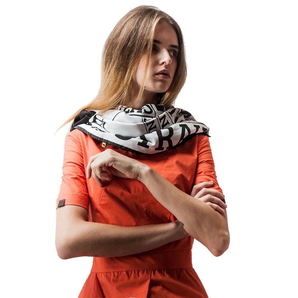 #Geometric Scarf by GUZUNDSTRAUS