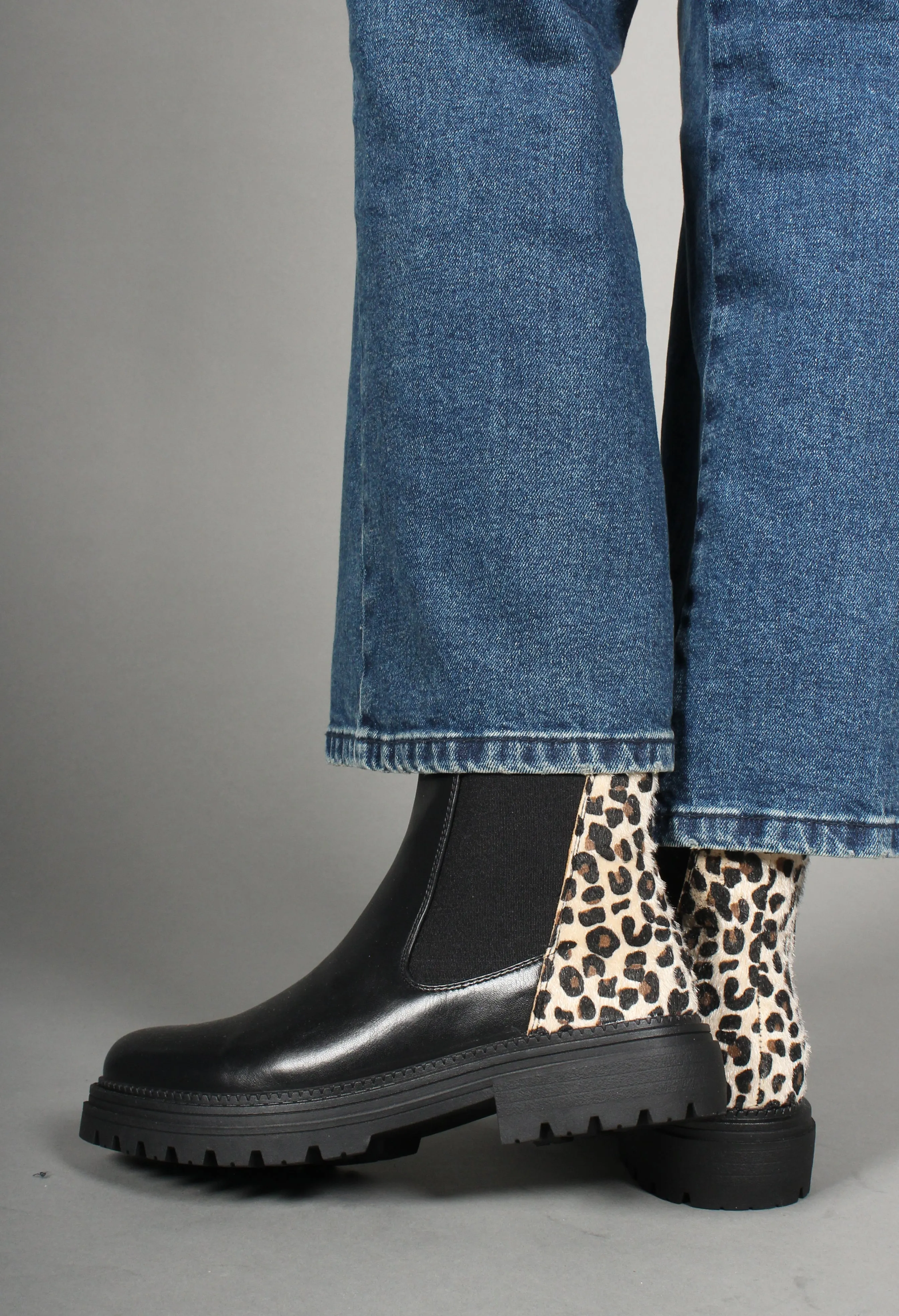 Leo Ankle Boot