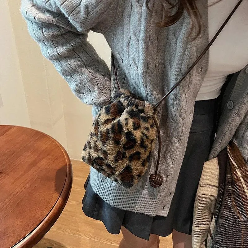 Leopard Mini Fux Fur Crossbody Bags Women Drawstring Soft Fuzzy Bucket Bags