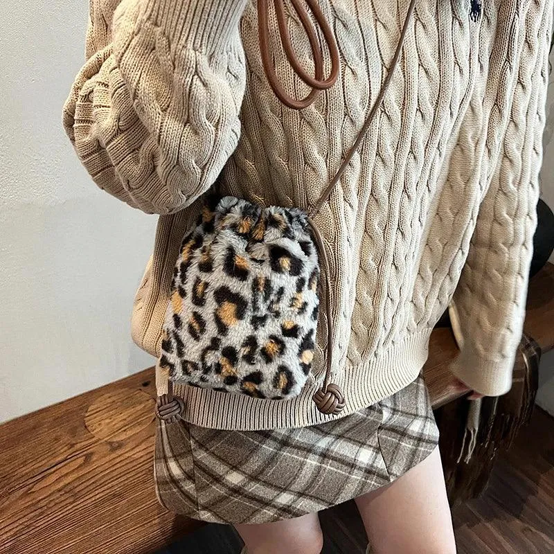 Leopard Mini Fux Fur Crossbody Bags Women Drawstring Soft Fuzzy Bucket Bags