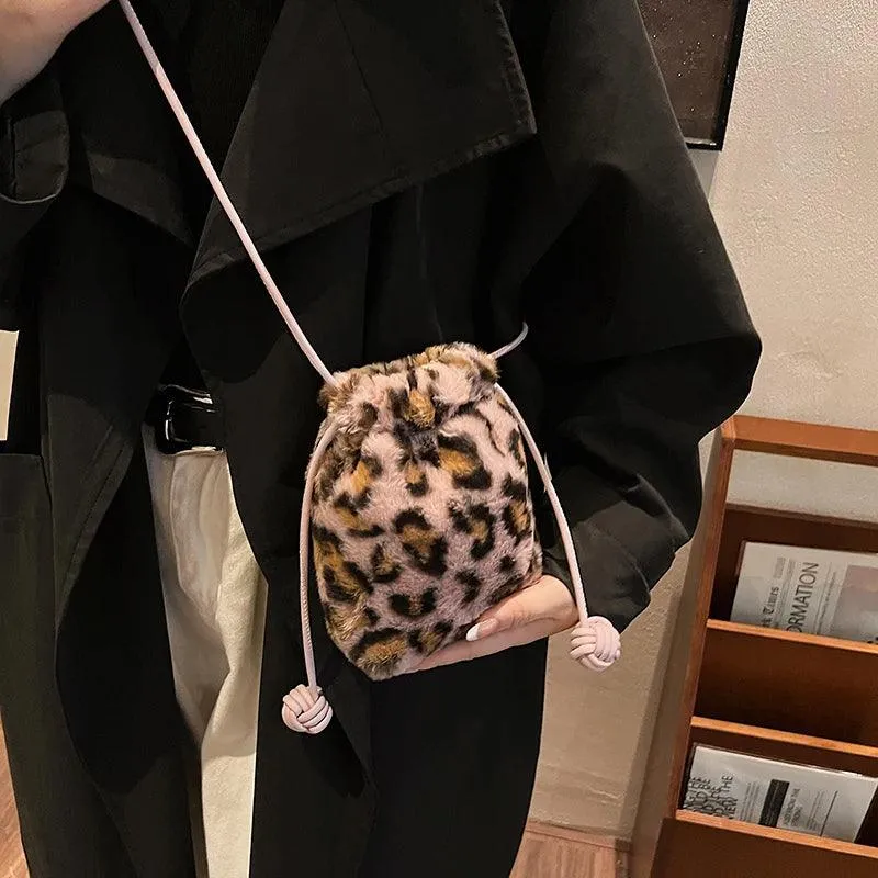 Leopard Mini Fux Fur Crossbody Bags Women Drawstring Soft Fuzzy Bucket Bags