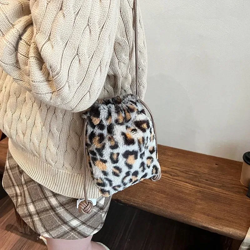 Leopard Mini Fux Fur Crossbody Bags Women Drawstring Soft Fuzzy Bucket Bags