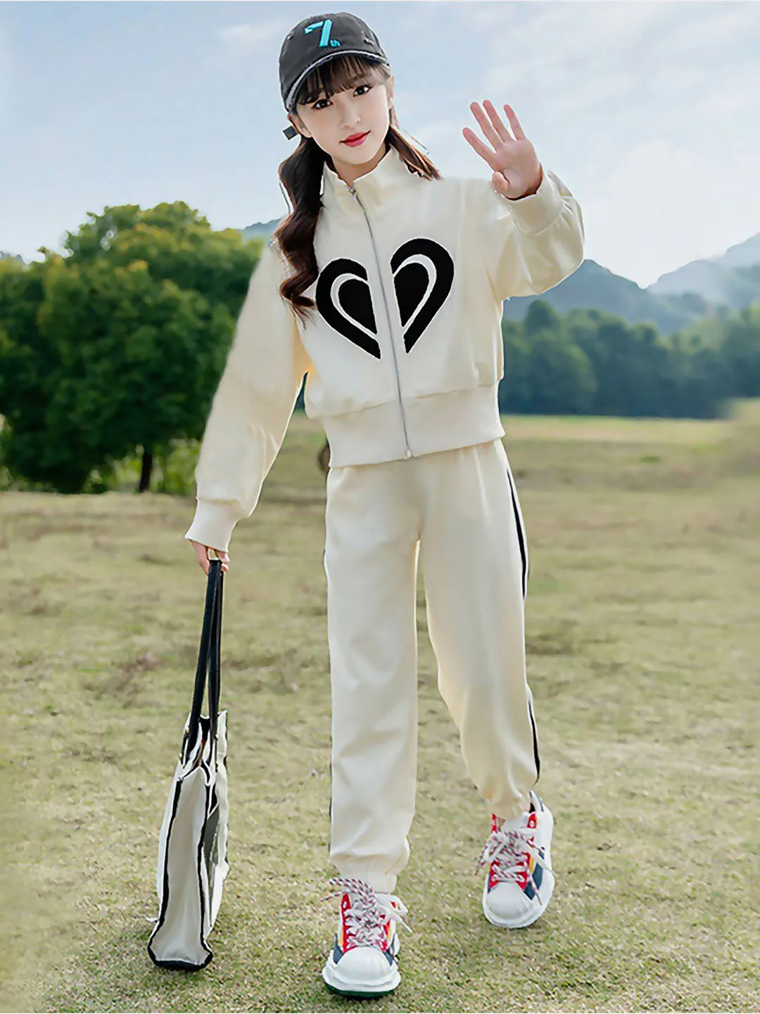 Little Surprise Box,Casual Cream & Black Big Heart 2Pcs Track Suit Set For Kids & Tweens