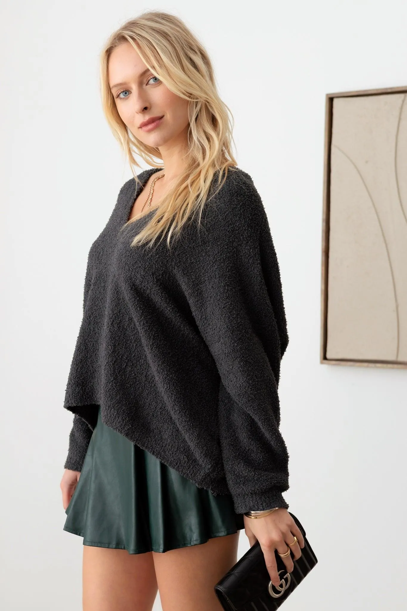 Long Sleeve V-Neck Oversized Soft Knit Top