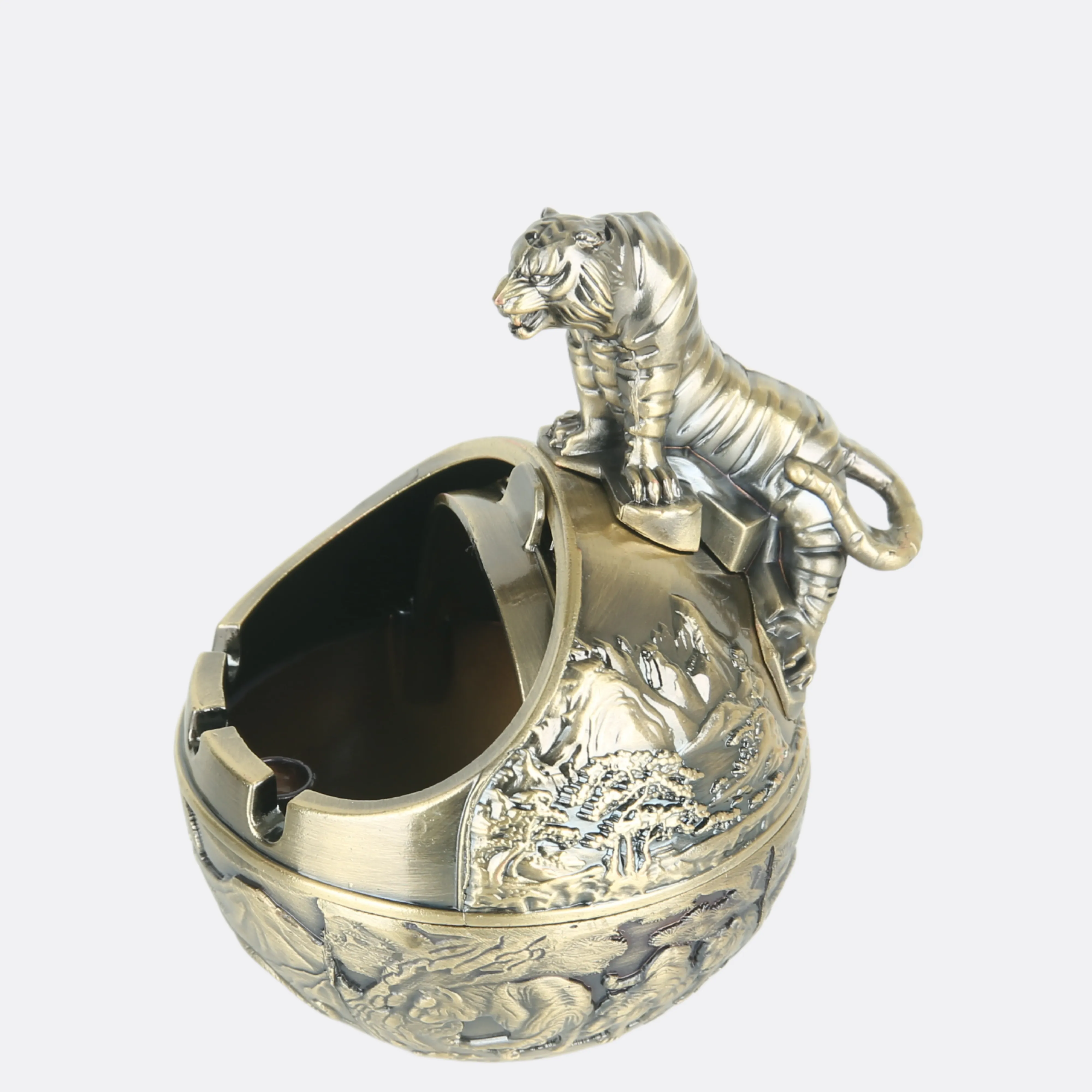 Metallic Leopard Artwork Ashtray