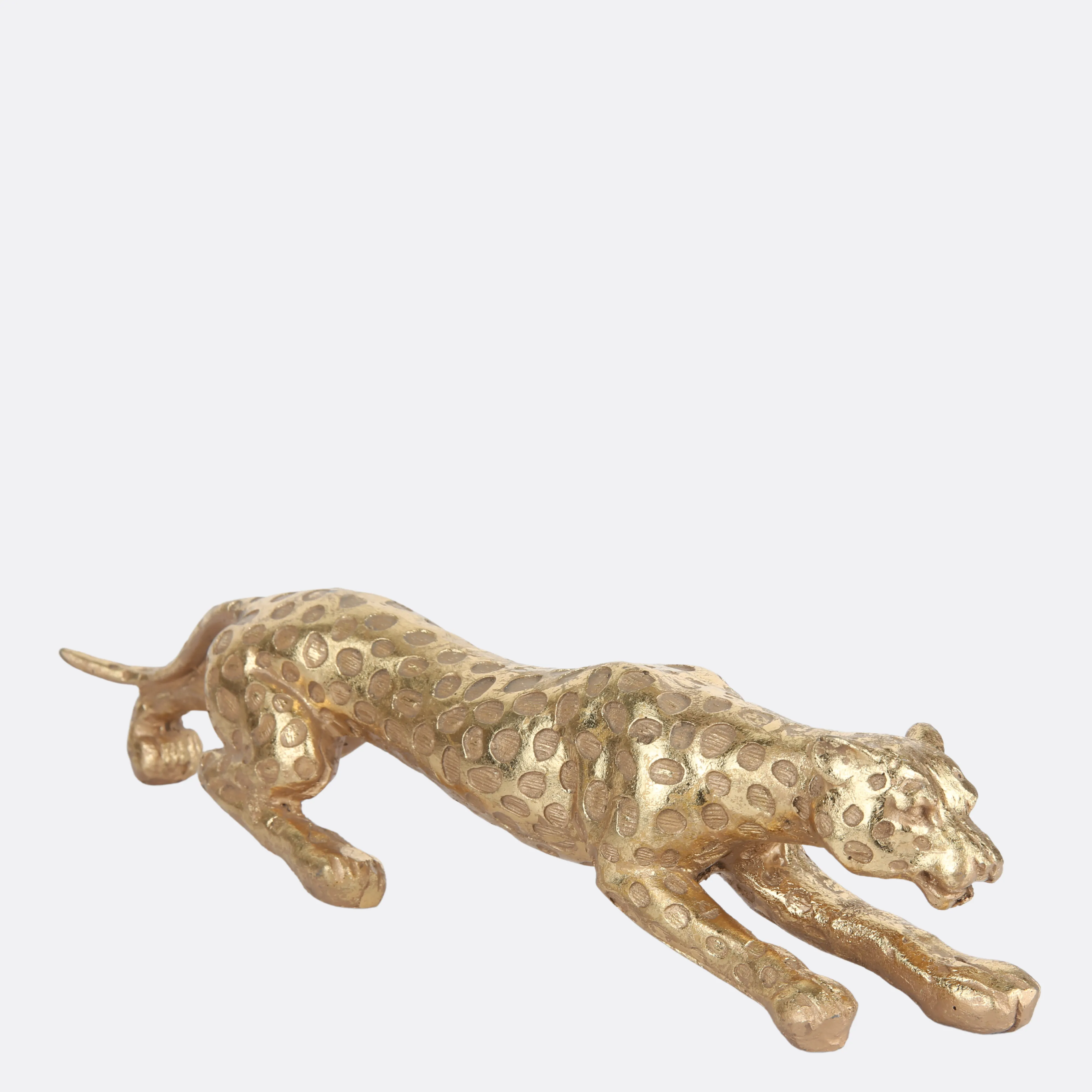 Modish Leopard Sculpture