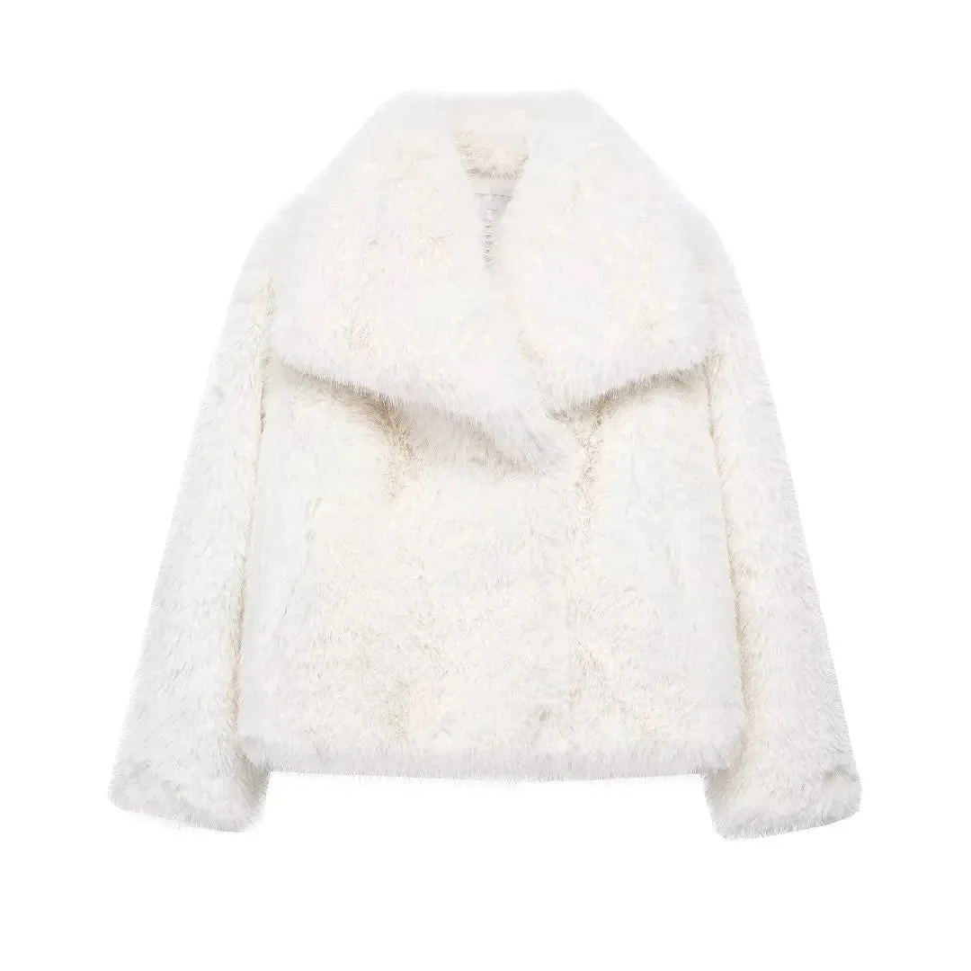 NAIDA | Oversized Faux Fur Coat