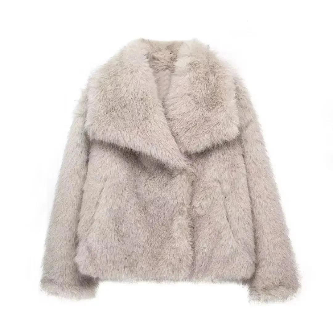 NAIDA | Oversized Faux Fur Coat