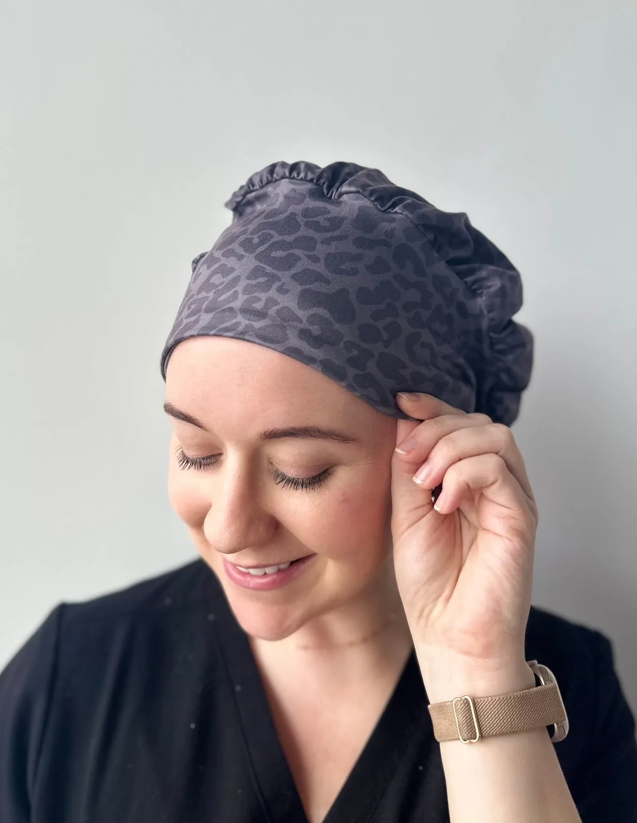 Scrub Hat - Onyx Leopard