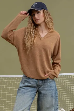 SOLID NOTCH NECK KNIT TOP