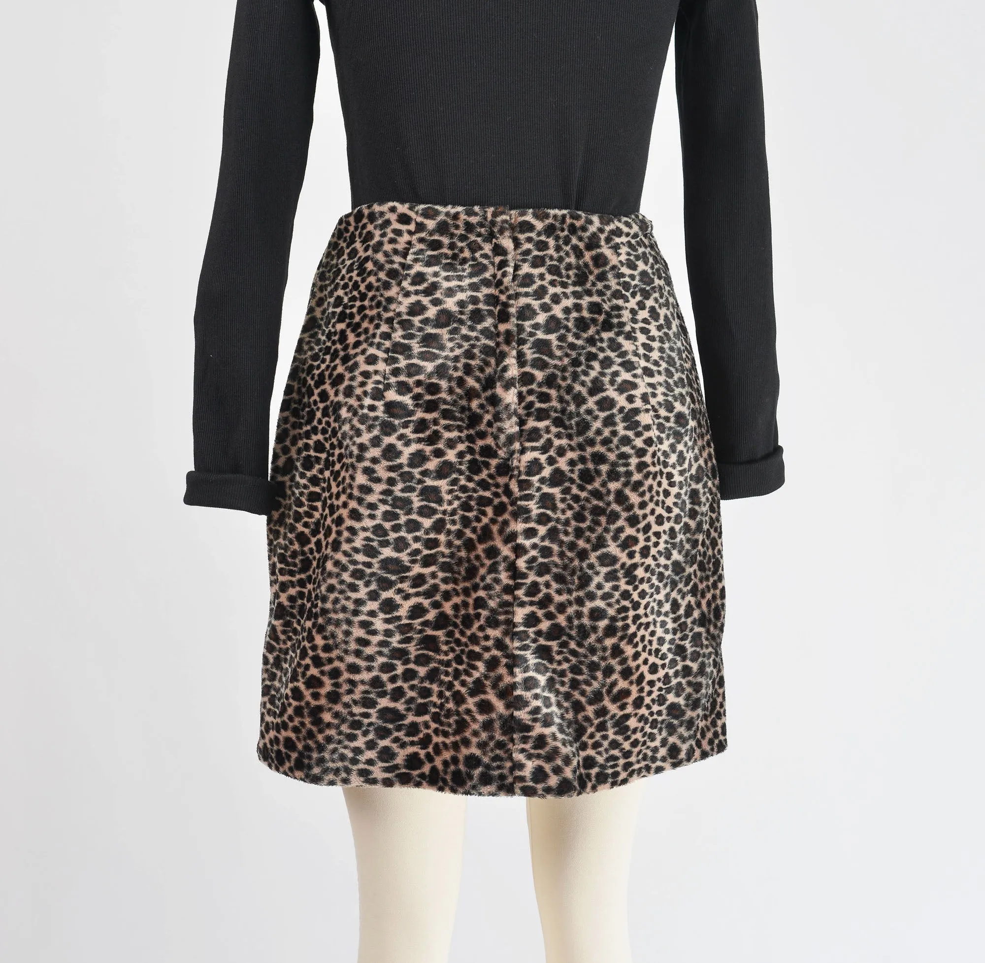 Vintage 90s Leopard Print Faux Fur Mini Skirt size S