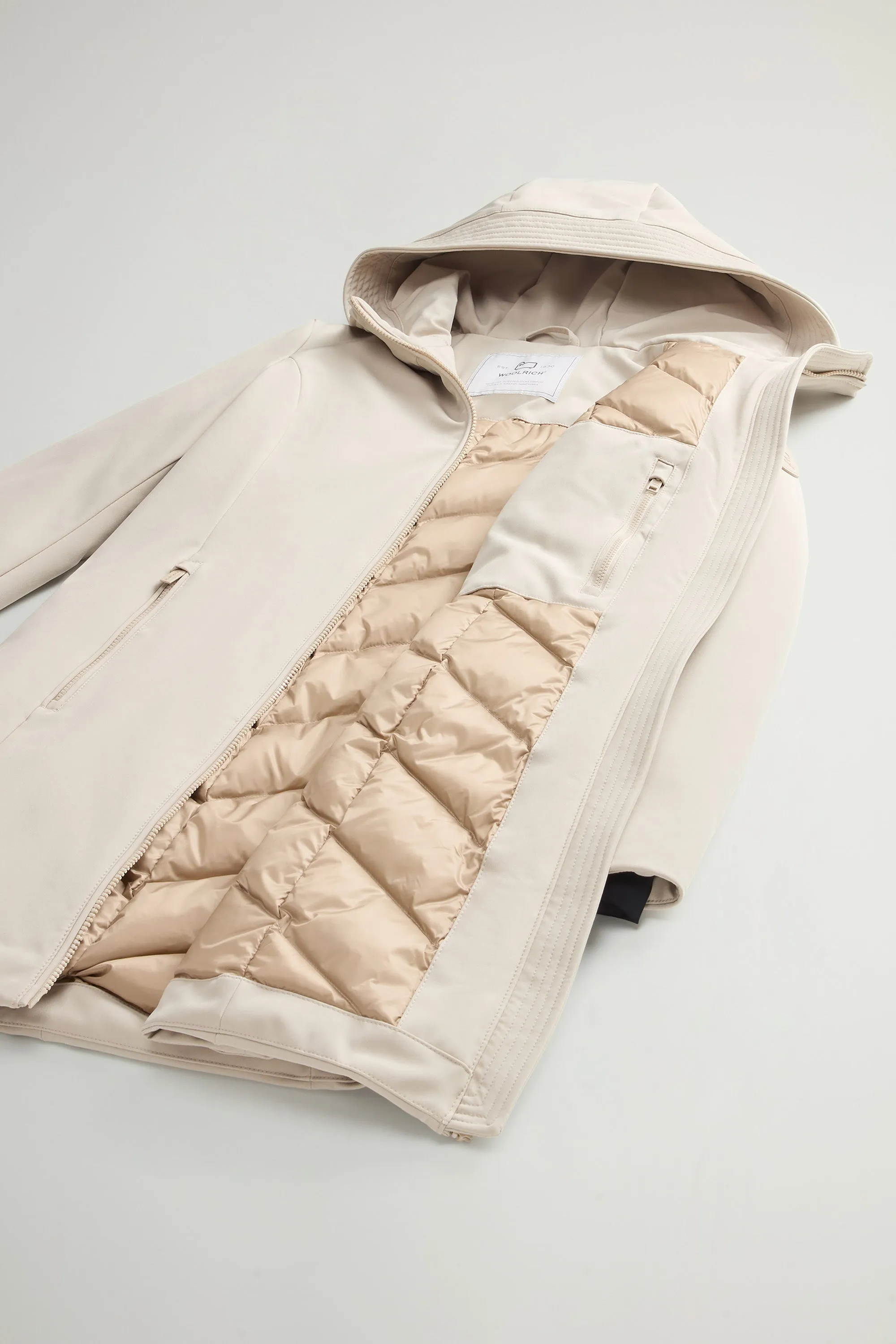 Woolrich Firth Parka In Tech Softshell Sabbia