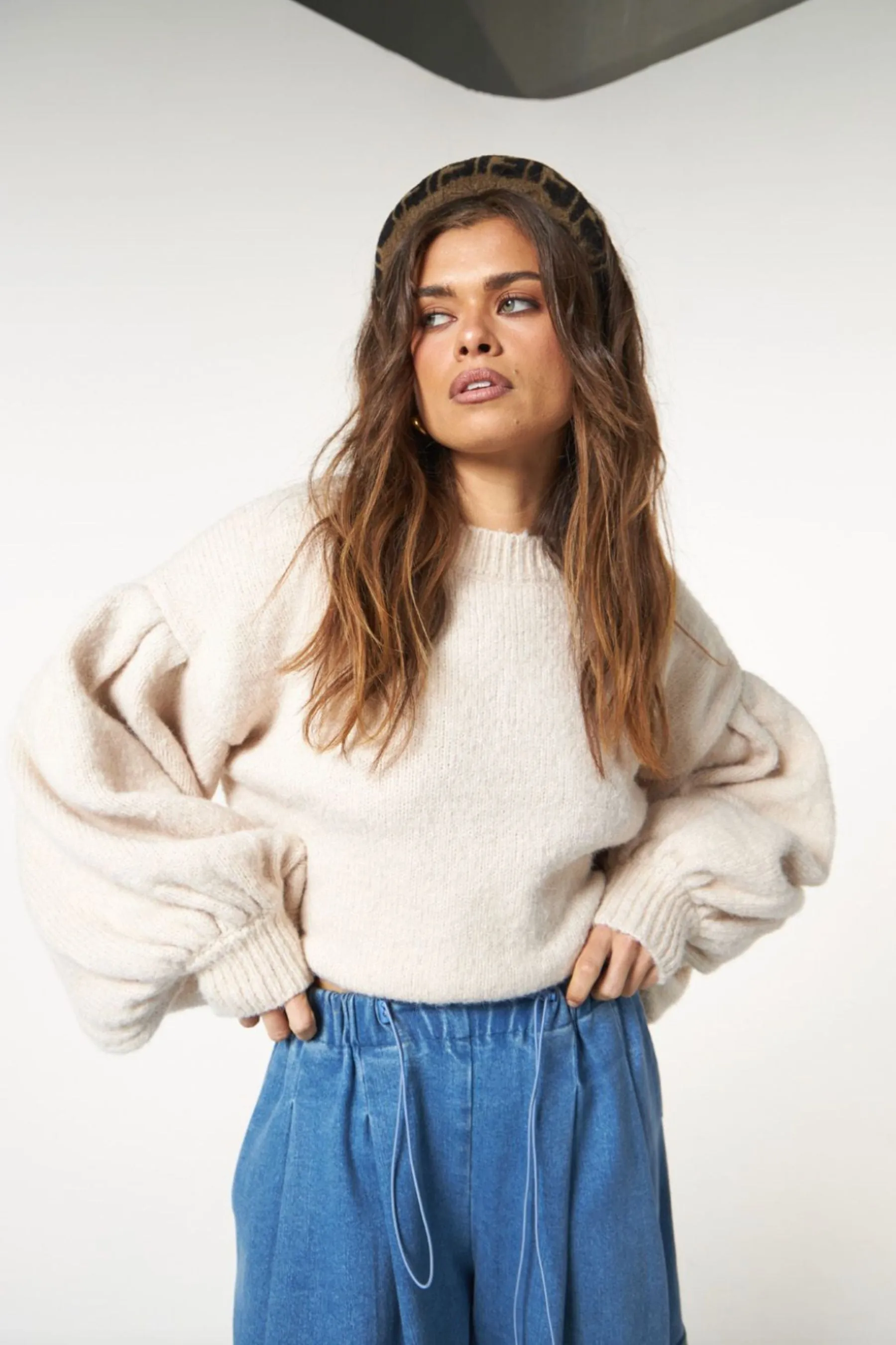 Zola Cropped Knit | Biscotti